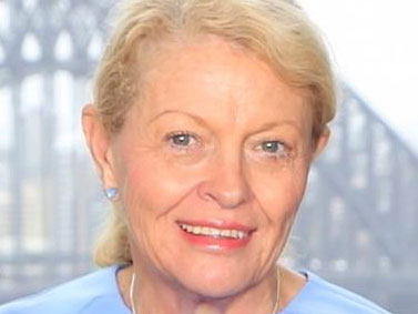 Ms Lynne Anderson